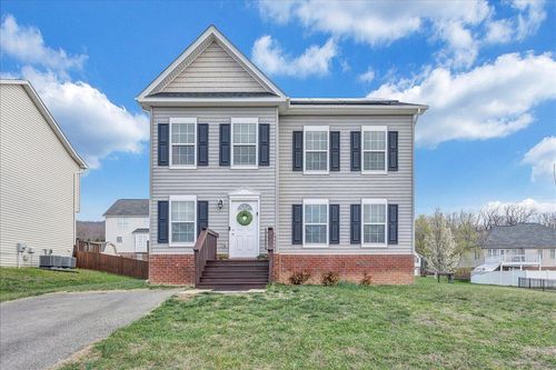 427 Cambridge Court Rd, Vinton, VA, 24179-1316 | Card Image
