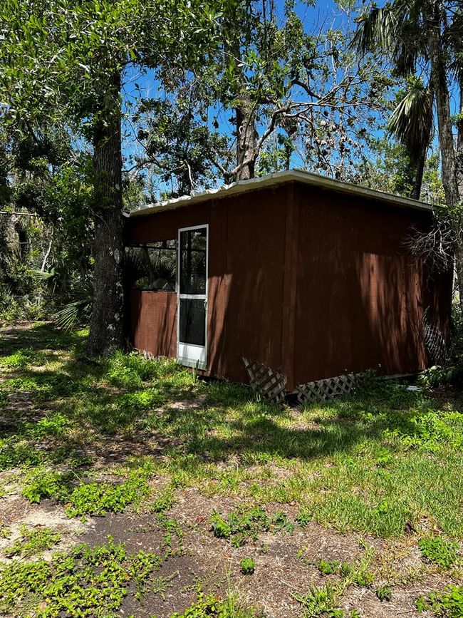 242 Sw 820 Th St, House other with 2 bedrooms, 2 bathrooms and null parking in Steinhatchee FL | Image 4