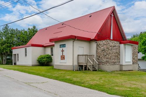 396 Assiniboia St, Port McNicoll, ON, L0K1R0 | Card Image