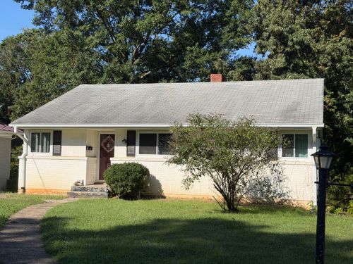 1689 Spottswood Pl, Lynchburg, VA, 24503-2323 | Card Image