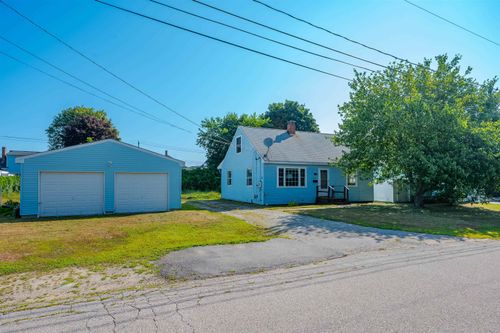 14 Harvard St, Rochester, NH, 03867-2505 | Card Image