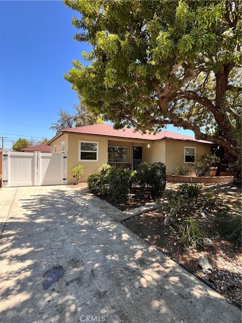 9545 Heiner St, Bellflower, CA, 90706-3061 | Card Image