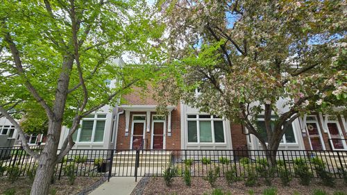 217 Bank St Se, Minneapolis, MN, 55414-1039 | Card Image