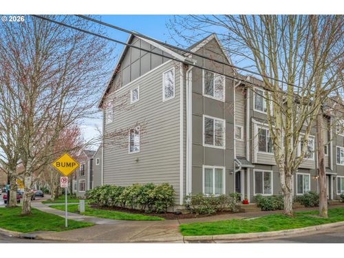 900 Sw 173rd Ave, Beaverton, OR, 97006 | Card Image