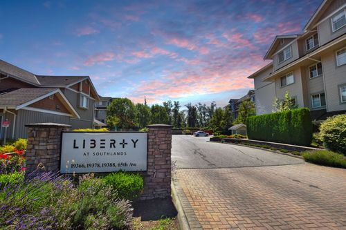 211-19388 65 Ave, Surrey, BC, V4N5S1 | Card Image