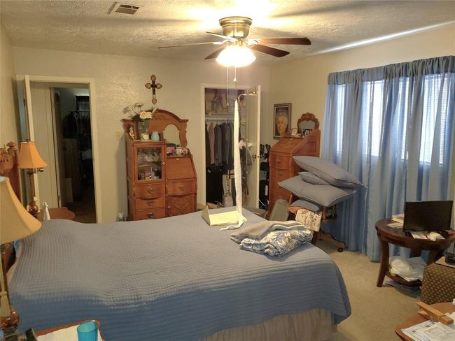426 Redway Ln, House other with 3 bedrooms, 2 bathrooms and 2 parking in Webster TX | Image 9