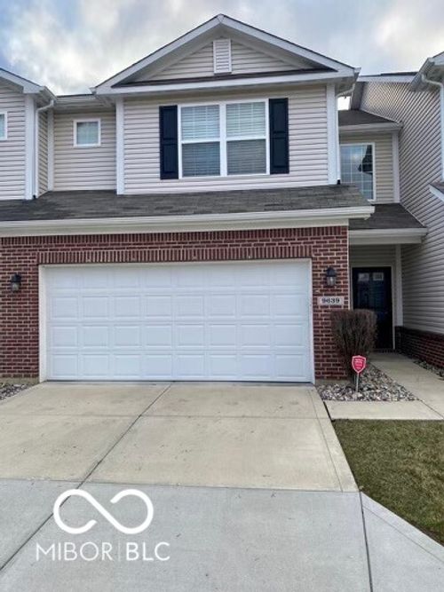 9639 Prairie Smoke Dr, Noblesville, IN, 46060-4307 | Card Image