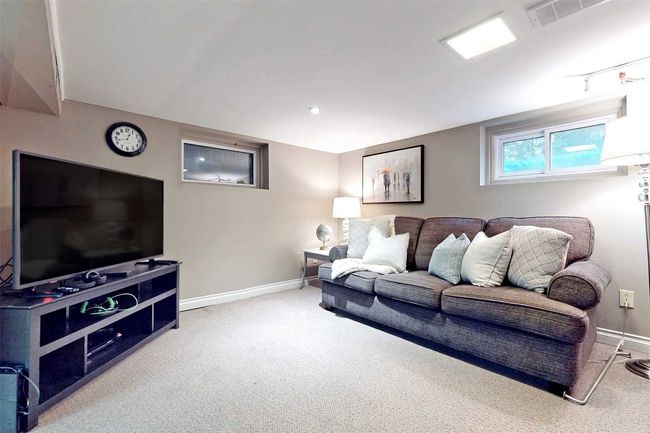 14 Duffin St, House other with 3 bedrooms, 3 bathrooms and 7 parking in Ajax ON | Image 30