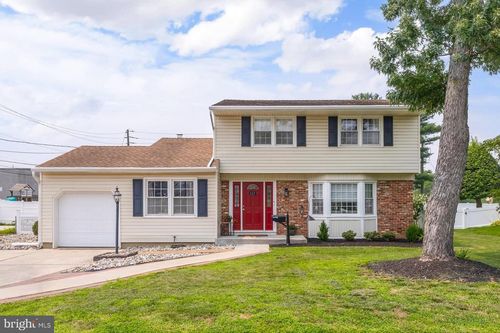 117 Central Ave, Woodbury Heights, NJ, 08097-1210 | Card Image