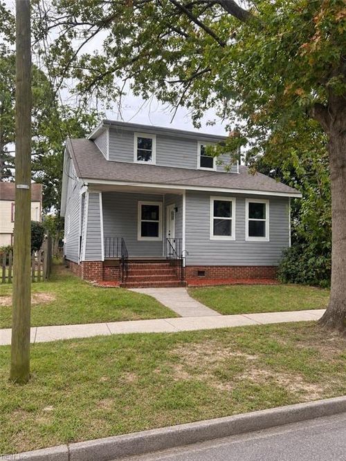 1721 Barron St, Portsmouth, VA, 23704-1705 | Card Image