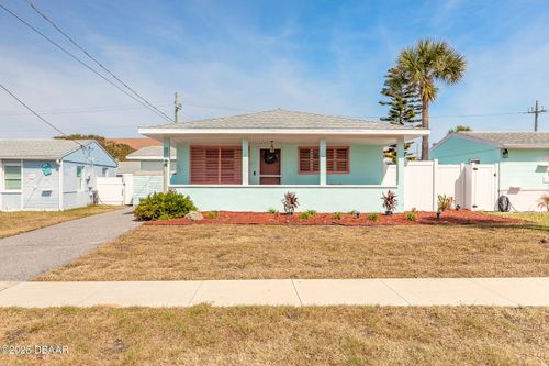 353 Boylston Ave, Daytona Beach, FL, 32118-3325 | Card Image