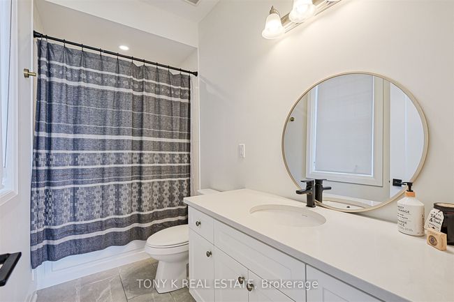 169 Klein Mills Rd, House other with 4 bedrooms, 4 bathrooms and 2 parking in Kleinburg ON | Image 15