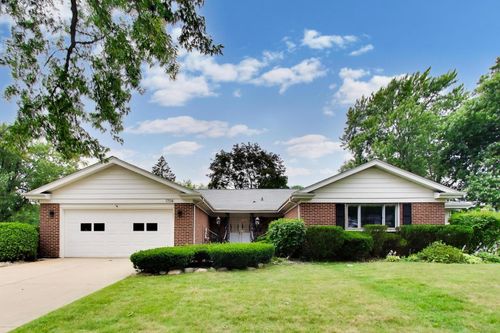 1704 Sunnyside Cir, Northbrook, IL, 60062-5940 | Card Image