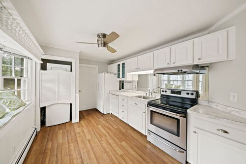 7-6 Ropewalk Ct, Plymouth, MA, 02360 | Card Image