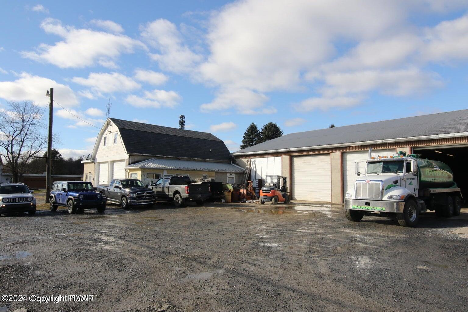 Spruce Hollow Rd, Palmerton, PA 18071