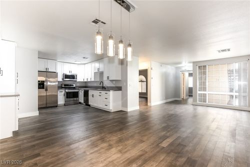 unit-101-3673 Ian Thomas St, Las Vegas, NV, 89129-1745 | Card Image