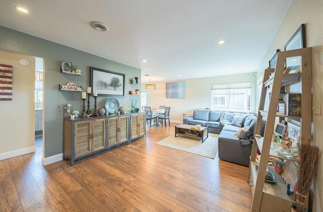 3035 King Cir, House other with 3 bedrooms, 1 bathrooms and 2 parking in Marina CA | Image 8