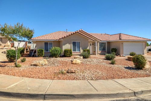 9 S 2060 E, St George, UT, 84790-1558 | Card Image