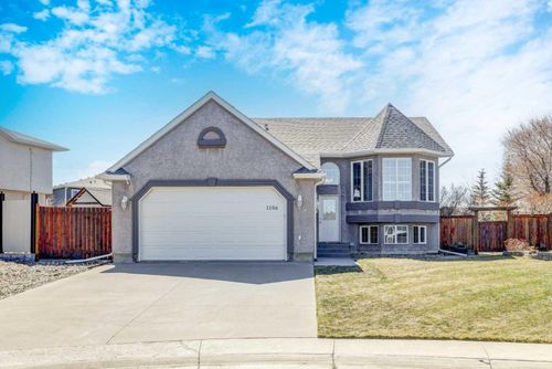 1106 Briar Rd, Pincher Creek, AB, T0K1W0 | Card Image