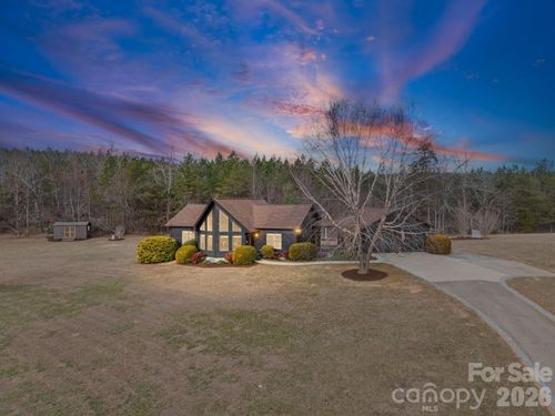 240 Emerald Pkwy, Rutherfordton, NC, 28139-6533 | Card Image