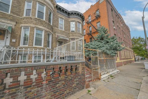 448 E 29th St, New York, NY, 10016-8367 | Card Image