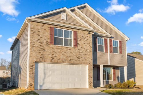 136 Poplarville Dr, Piedmont, SC, 29673-9844 | Card Image