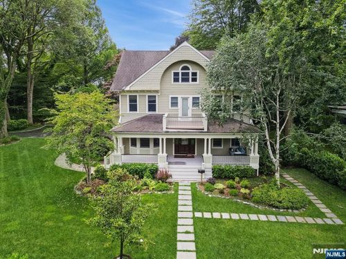 24 Westervelt Ave, Tenafly, NJ, 07670-2731 | Card Image
