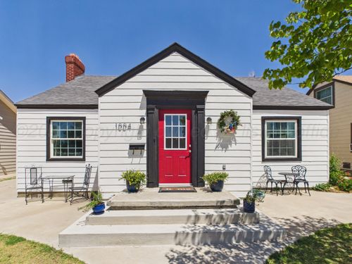 1004 N Somerville St, Pampa, TX, 79065 | Card Image