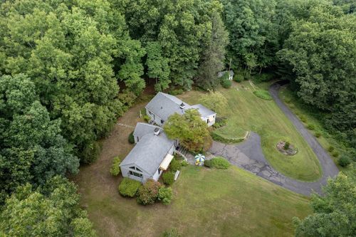 134 Maplewood Terrace, Northampton, MA, 01060 | Card Image