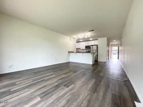 669 Reef Cir, Port Hueneme, CA, 93041-3550 | Card Image