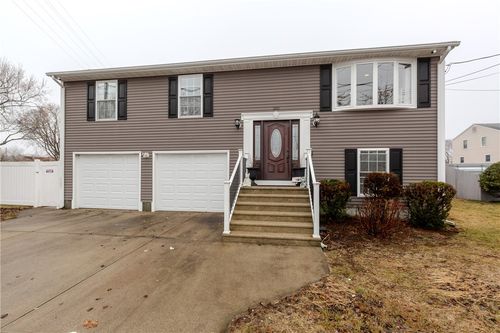 250 Ferris Ave, Rumford, RI, 02916-1038 | Card Image