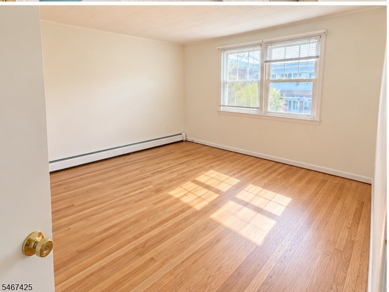 Residential Lease in Harrison Town 3