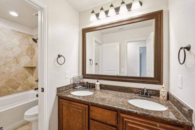 218 Calvert Dr, House other with 4 bedrooms, 3 bathrooms and null parking in Midlothian TX | Image 25