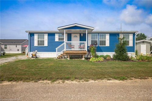 11 Silver Aspen Dr, Nanticoke, ON, N0A1L0 | Card Image