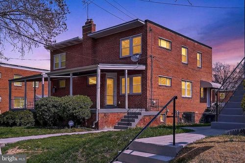 5213 11th St Ne, WASHINGTON, DC, 20011-6409 | Card Image