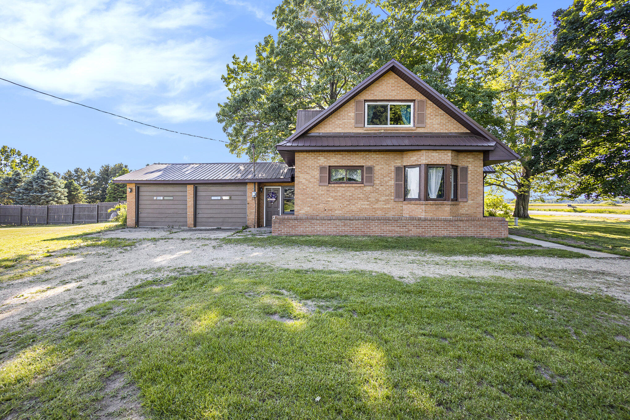 14 Mile Rd, Rodney, MI 49342