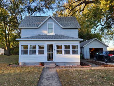 443 E Sycamore Street, Home with 2 bedrooms, 1 bathrooms and null parking in Ogden IA | Image 1