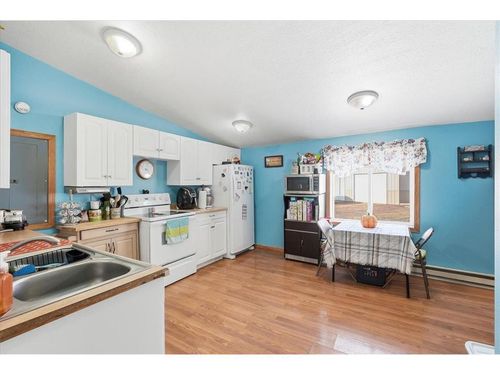 103 Us Highway 63, CLAYTON, WI, 54004-3349 | Card Image