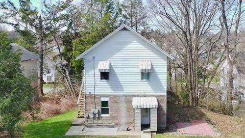 105 S 6th Ave, Clarion, PA, 16214-2049 | Card Image