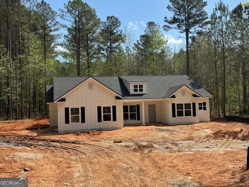 704 Nixon Rd, Senoia, GA, 30276-2903 | Card Image