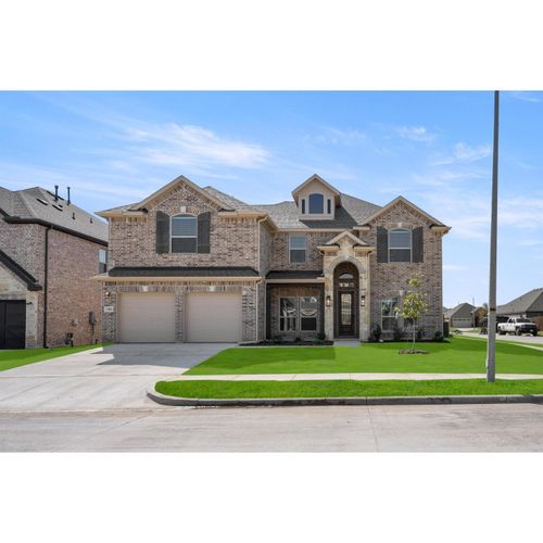 300 Tradd St, Glenn Heights, TX, 75154-5620 | Card Image