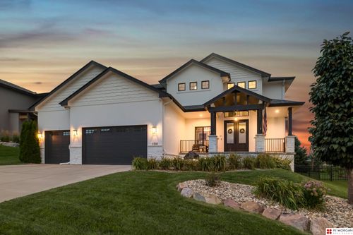 1710 N 197th St, Elkhorn, NE, 68022-6404 | Card Image
