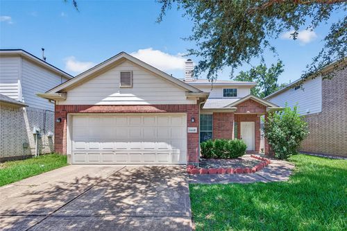 16618 Pademelon Dr, Sugar Land, TX, 77498-7624 | Card Image
