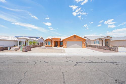 10204 E 37th St, Yuma, AZ, 85365-7219 | Card Image