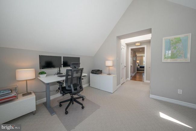 375 Colket Ln, House other with 5 bedrooms, 3 bathrooms and null parking in WAYNE PA | Image 40