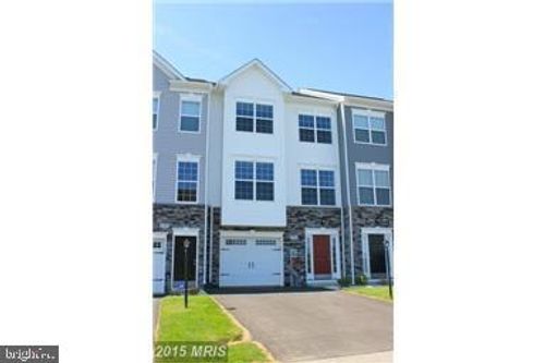 10363 Lantern Ln, HAGERSTOWN, MD, 21740-1579 | Card Image