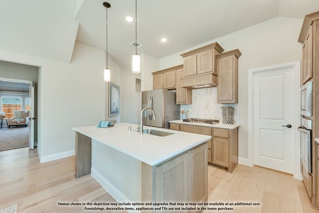 210 Comanche Trl, House other with 4 bedrooms, 3 bathrooms and null parking in Alvarado TX | Image 8