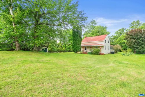 687 Gidsville Rd, Amherst, VA, 24521-3836 | Card Image