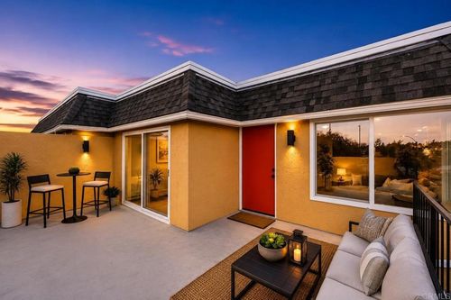 1148 Madera Ln, Vista, CA, 92084-3442 | Card Image