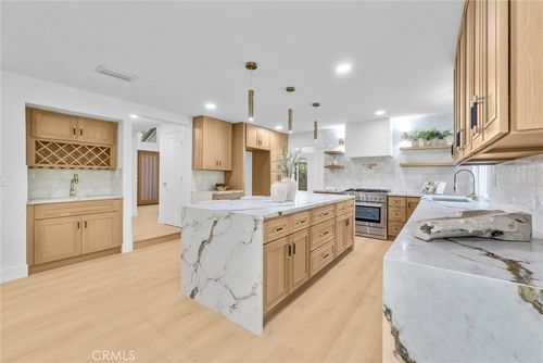 137 S Thistle Rd, Brea, CA, 92821-4730 | Card Image